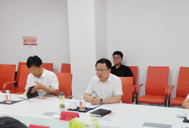 新沂市委书记、、、市长李胜莅临尊龙人生就是博首页铝材（江苏二厂）调研指导